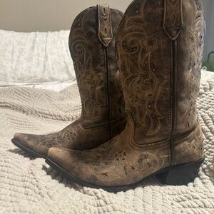 Embroidered Western Cowboy Boots